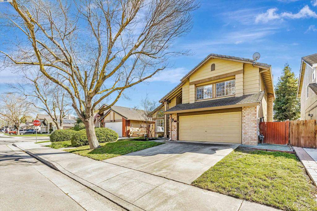 Tracy, CA 95376,112 Machado Ct