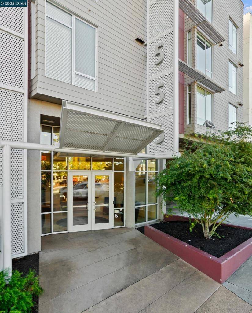 Walnut Creek, CA 94596,555 Ygnacio Valley Rd #324
