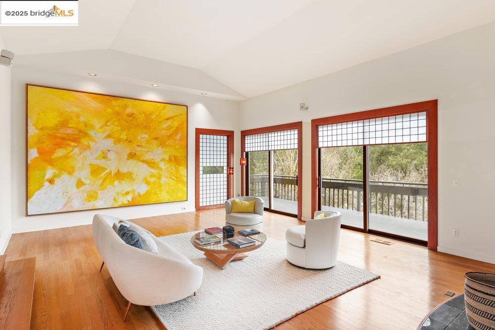Orinda, CA 94563,271 Monte Vista Ridge Rd