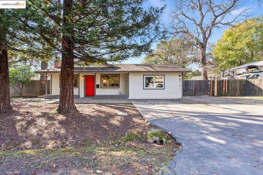 Orangevale, CA 95662,8810 Nimbus WAY