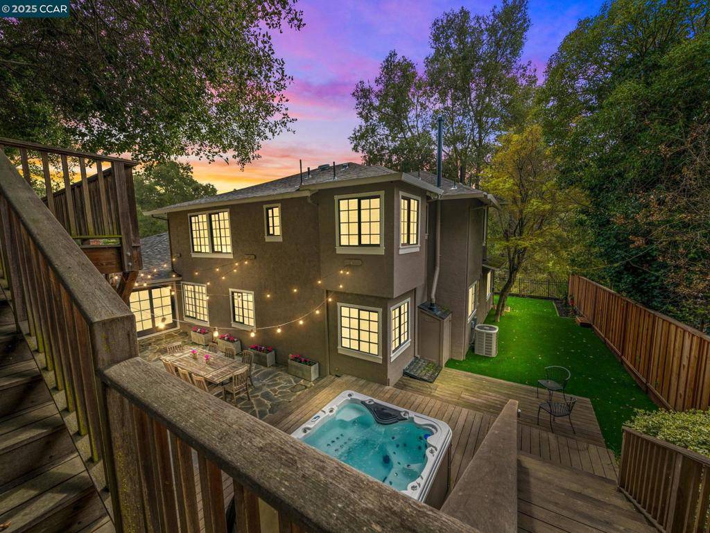 Orinda, CA 94563,125 Sleepy Hollow Ln