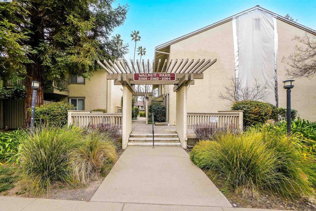 Walnut Creek, CA 94596,2562 Walnut Blvd #85