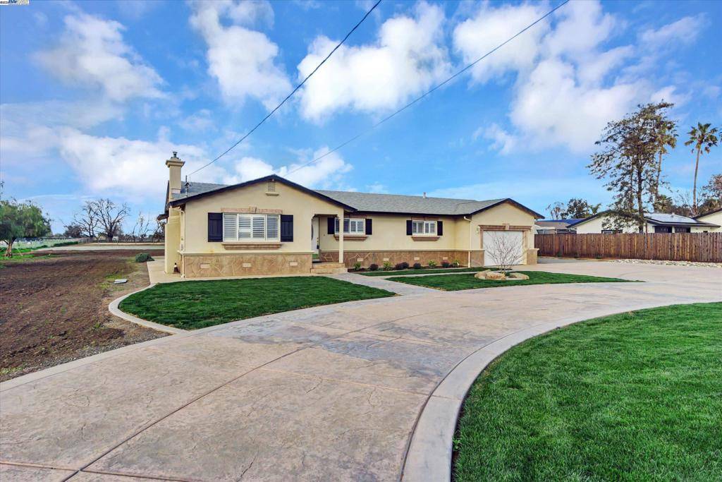 Byron, CA 94514,3701 Camino Diablo