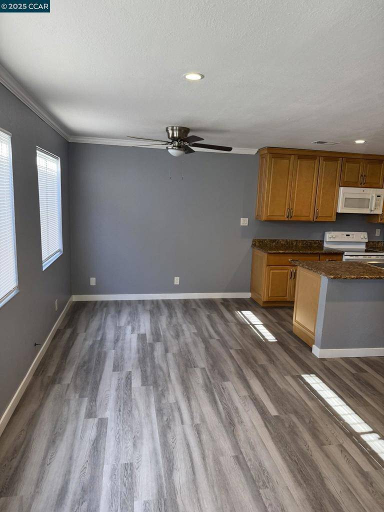 Antioch, CA 94509,2100 Lemontree #2