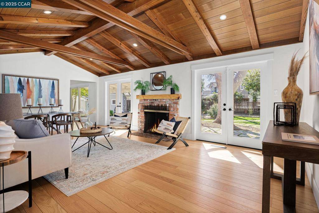 Walnut Creek, CA 94598,2153 La Salle Dr
