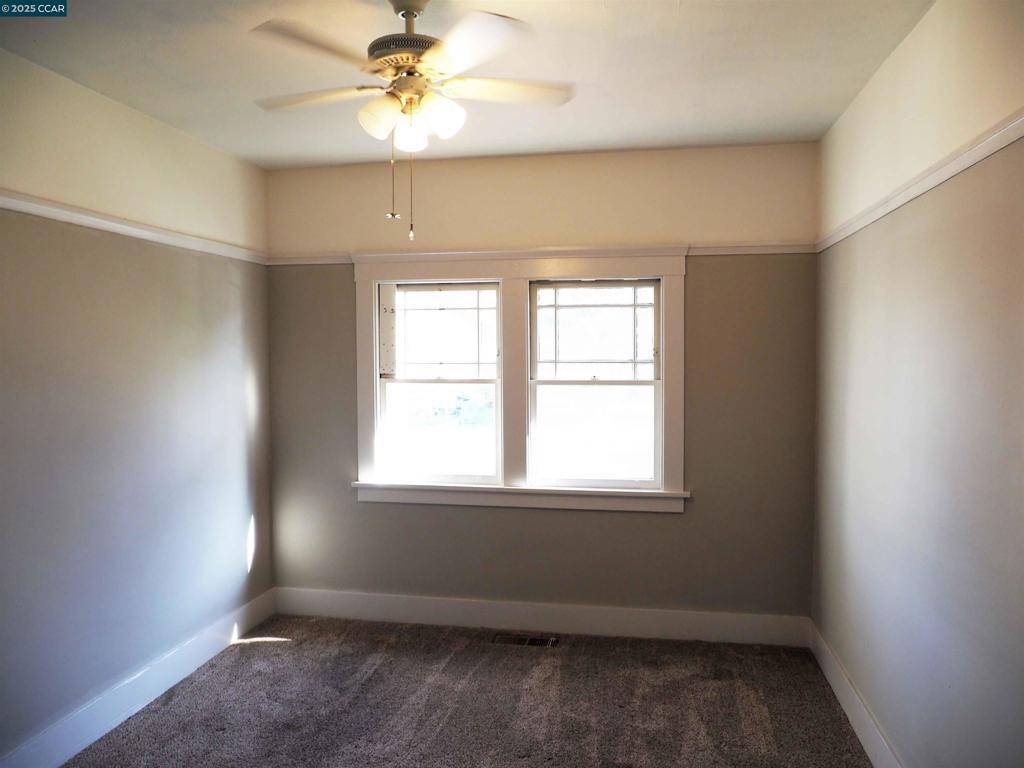 Martinez, CA 94553,1002 Alhambra