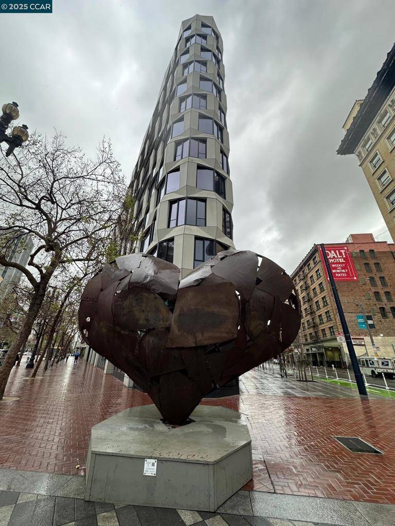 San Francisco, CA 94102,960 Market Street #412