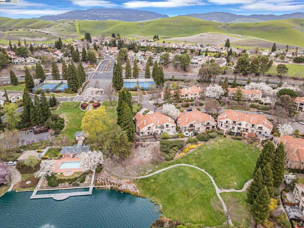San Ramon, CA 94582,64 Shasta Court