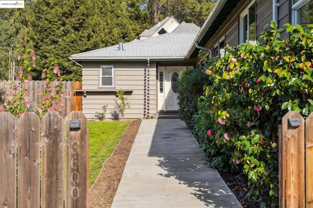 Oakland, CA 94605,3600 Seminary Ave