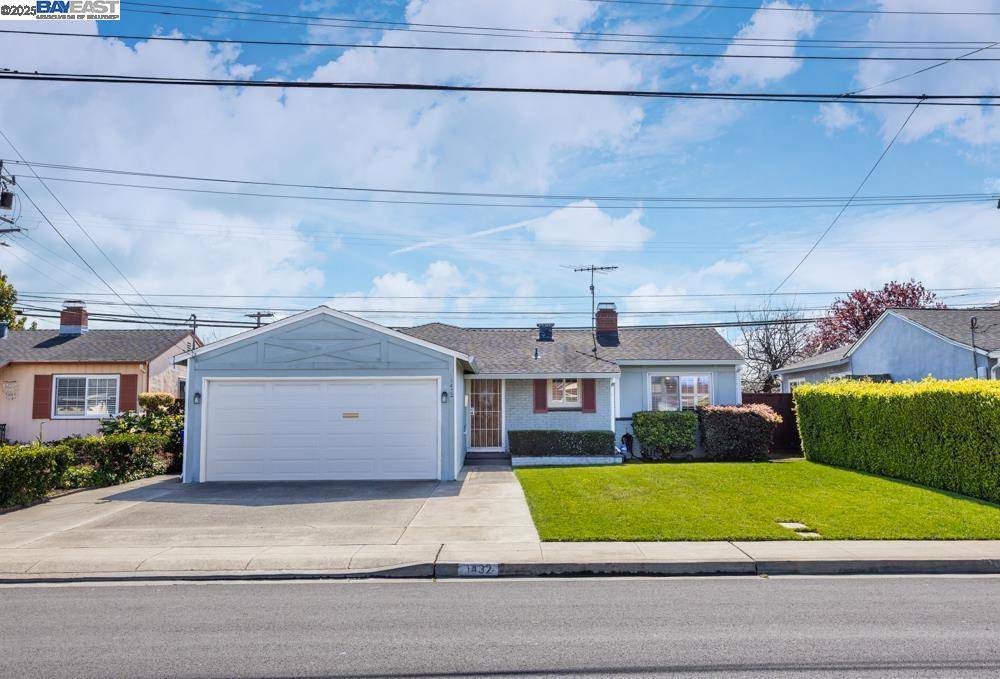 San Lorenzo, CA 94580,1432 Via Barrett