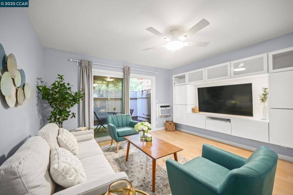 Walnut Creek, CA 94596,2560 Walnut Blvd #3