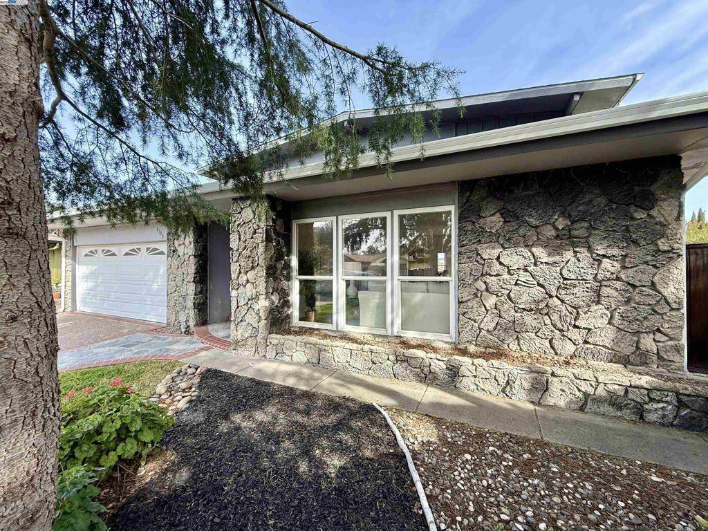 Livermore, CA 94551,4840 Zinnia Ct