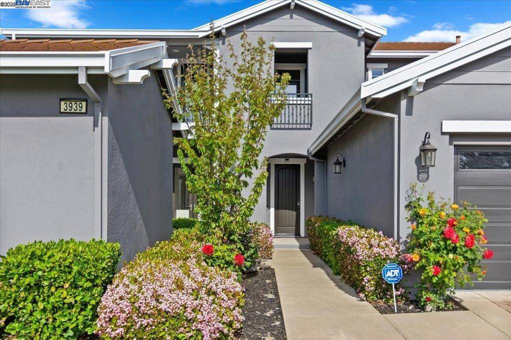 San Ramon, CA 94582,3939 Jamie Place