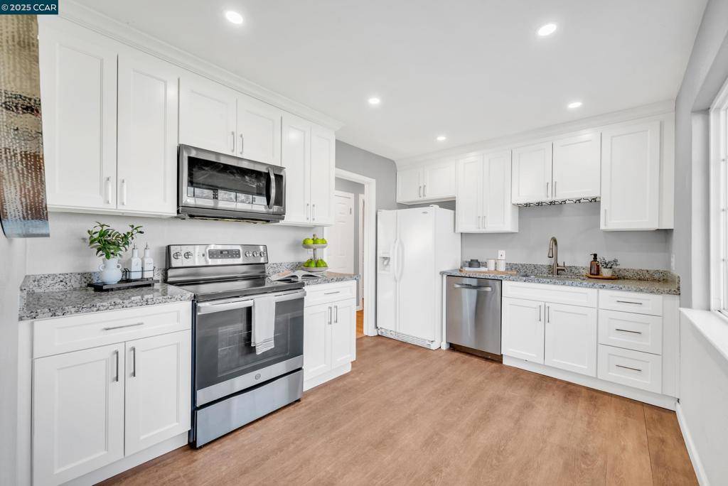 Concord, CA 94520,2774 Broadmoor Avenue