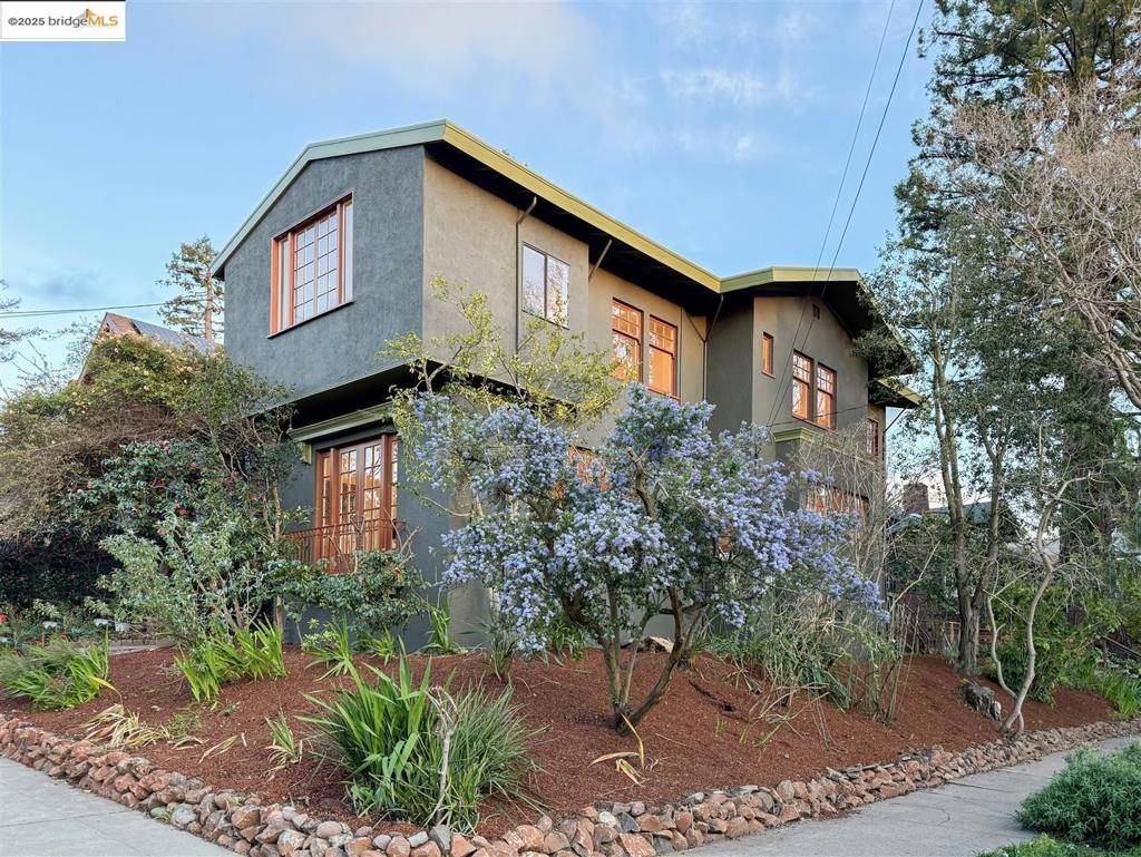 Berkeley, CA 94705,2600 Woolsey Street