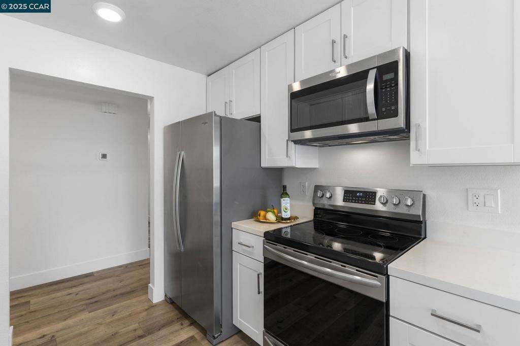 Concord, CA 94521-4907,5035 Valley Crest Drive #167