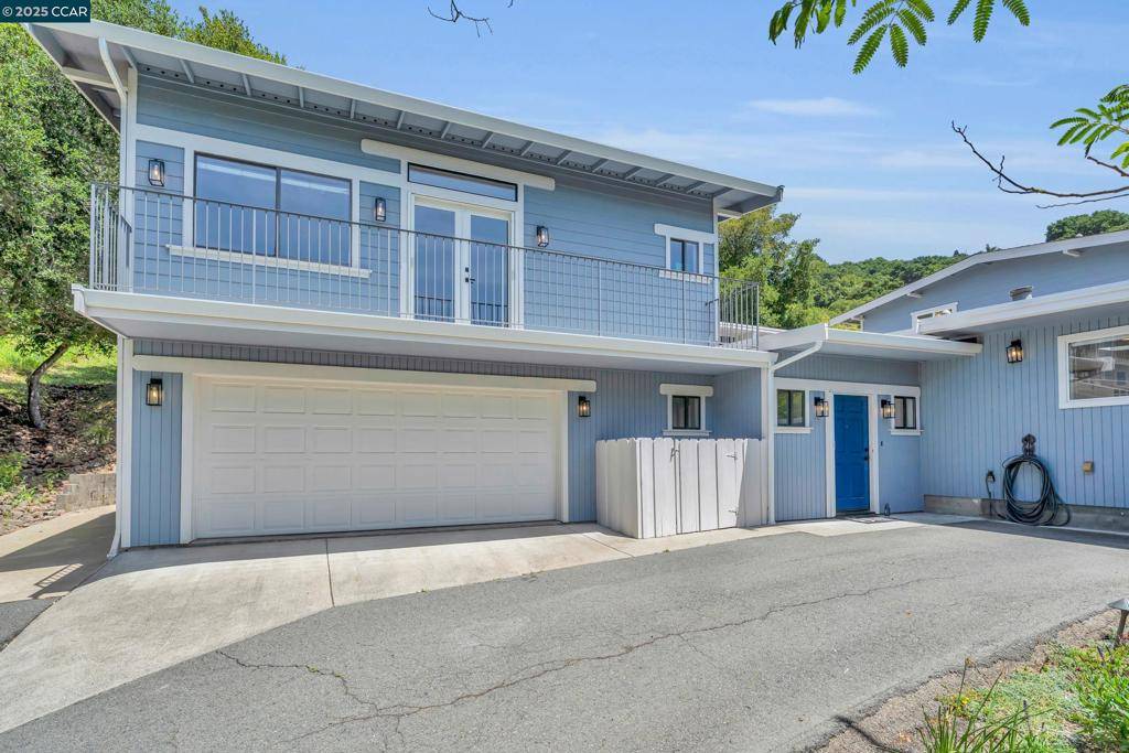 Orinda, CA 94563,231 Orchard Rd