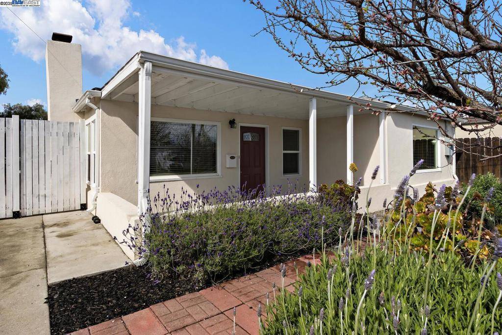 Livermore, CA 94551,633 N P St