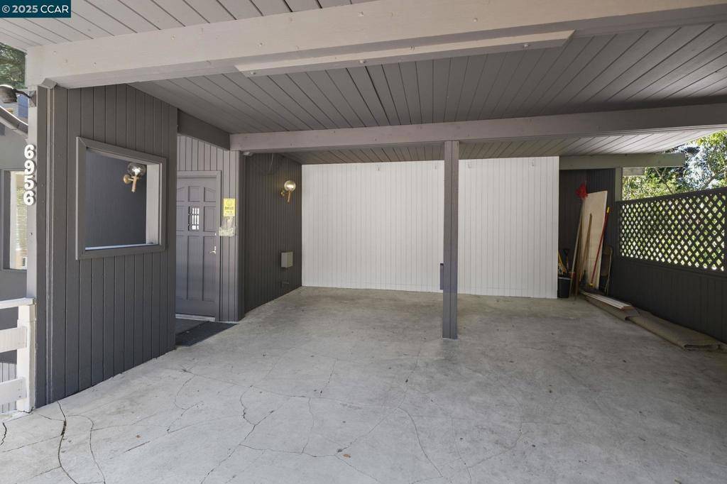 Oakland, CA 94611,6956 Sayre Dr