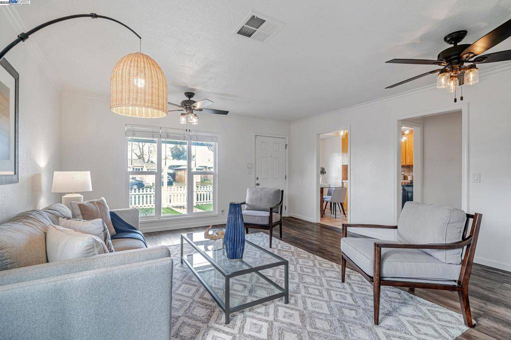 Livermore, CA 94551,1055 Locust St