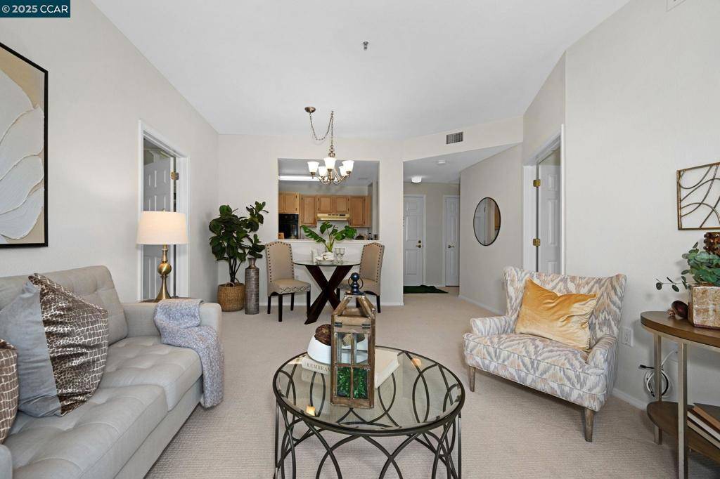 Walnut Creek, CA 94595,1860 Tice Creek Dr. #1428