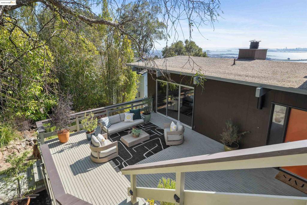 El Cerrito, CA 94530,1011 Havens Pl