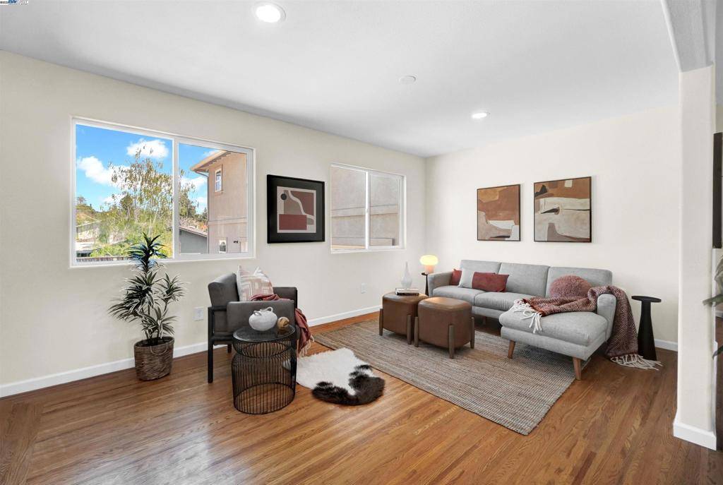 Castro Valley, CA 94546,19548 Alana Rd