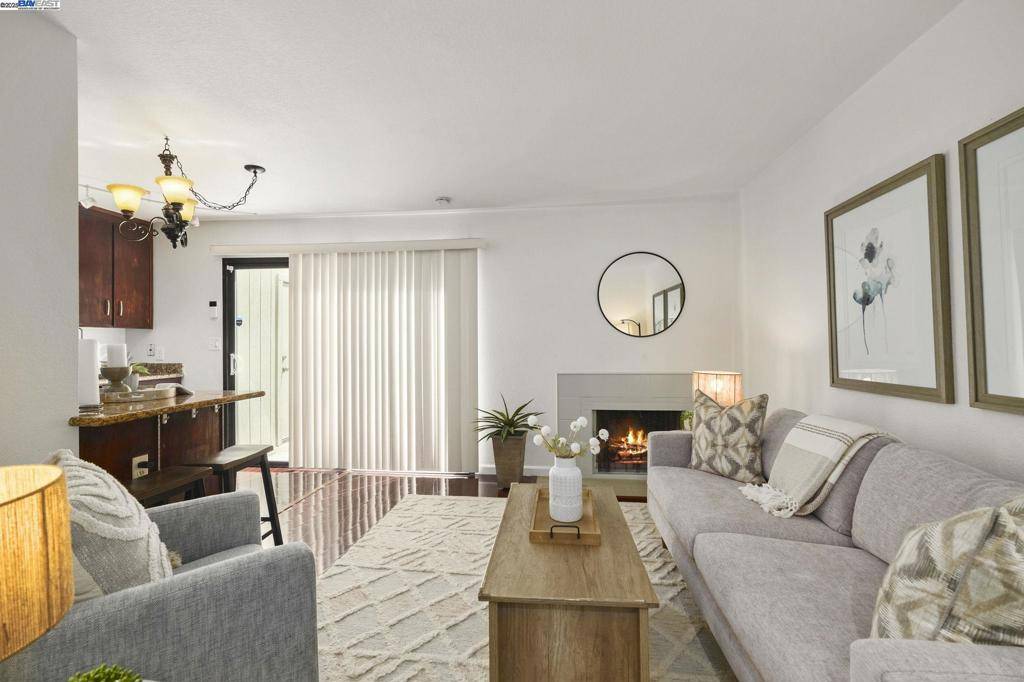 Walnut Creek, CA 94597,1666 Parkside Drive