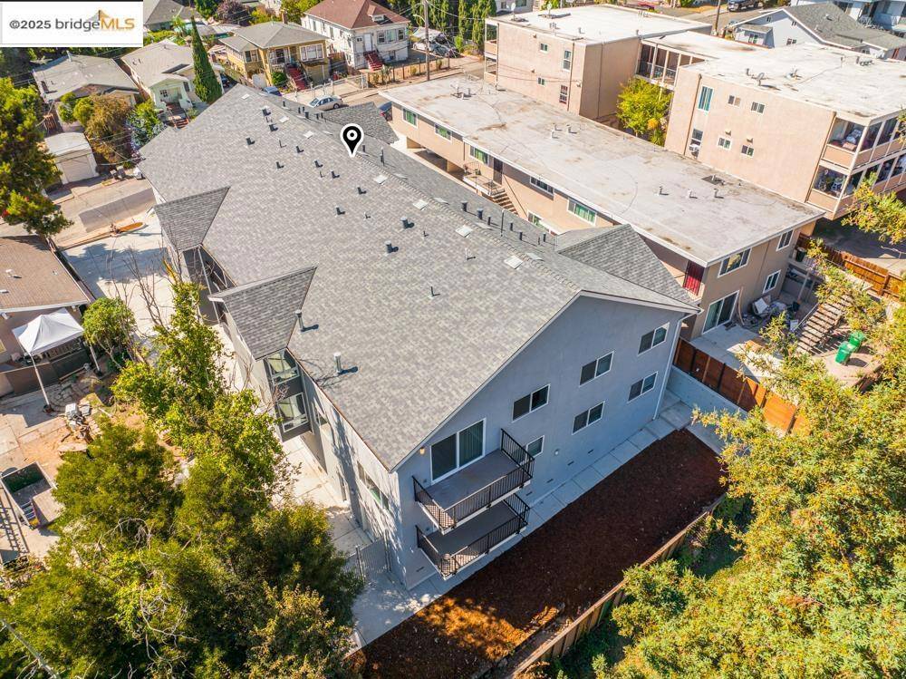 Oakland, CA 94601,4124 Lyon Ave
