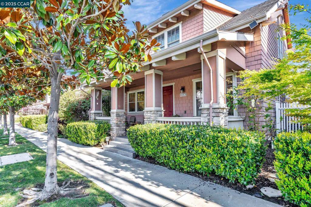 Hercules, CA 94547,2036 Serra Ln
