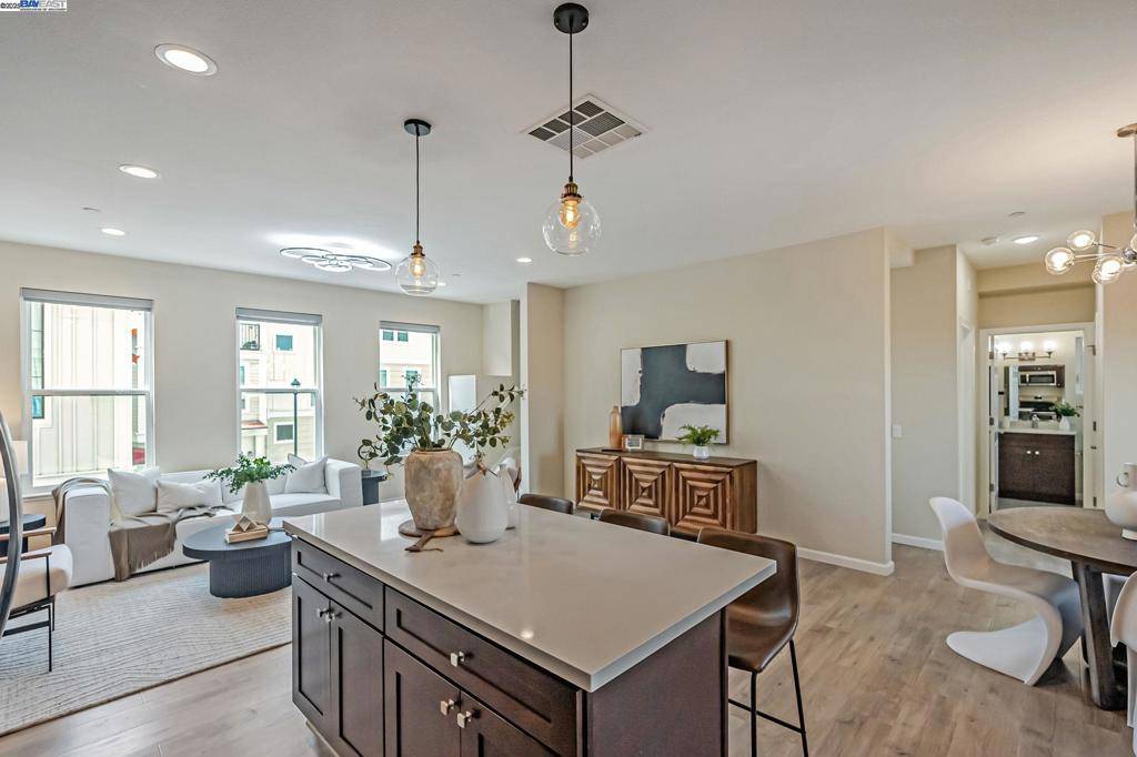 Fremont, CA 94555,34930 Machado Cmn