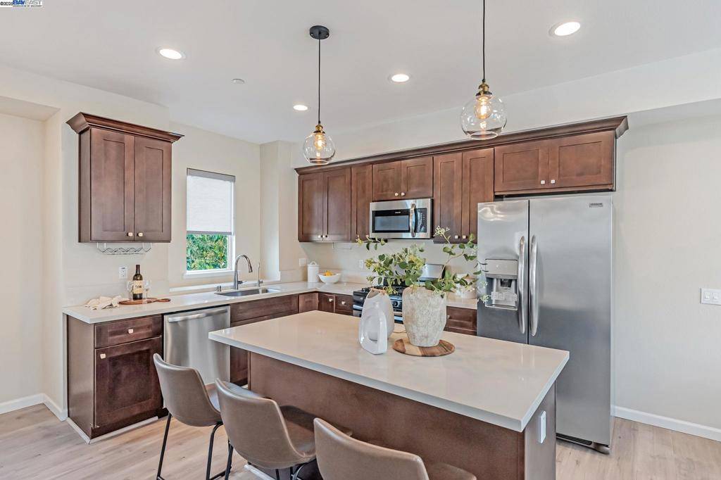 Fremont, CA 94555,34930 Machado Cmn