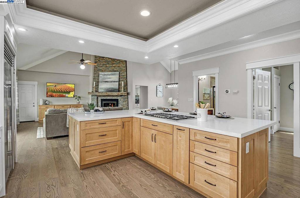 Pleasanton, CA 94588,3693 Mohr Ave