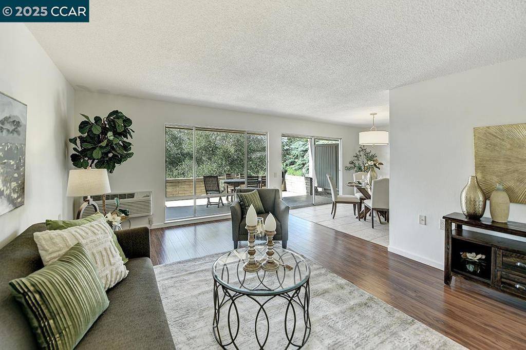 Walnut Creek, CA 94595,1268 Skycrest #4