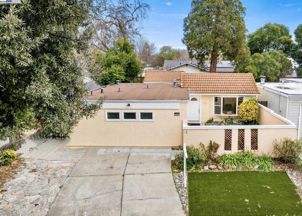 Pleasanton, CA 94566,2257 Goldcrest Cir