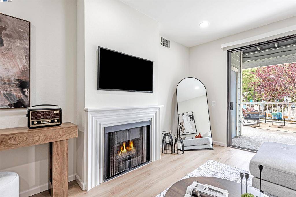 Fremont, CA 94536,3509 Pepperwood Ter #101