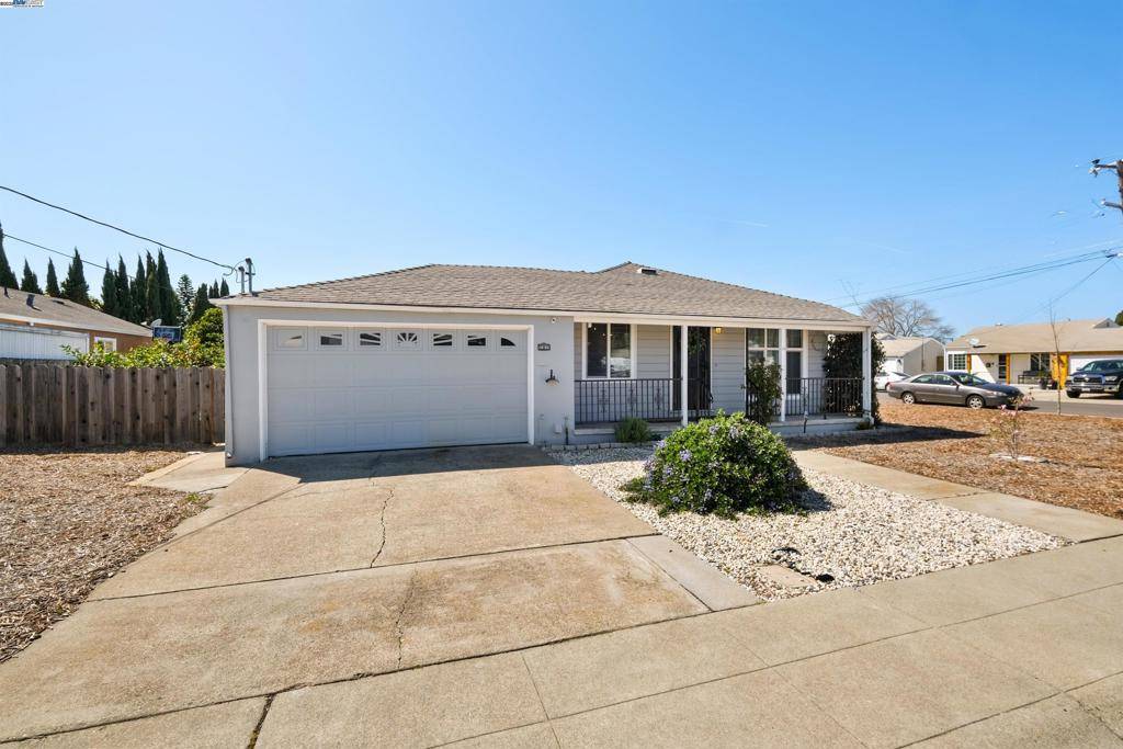 San Lorenzo, CA 94580,16103 Via Chiquita