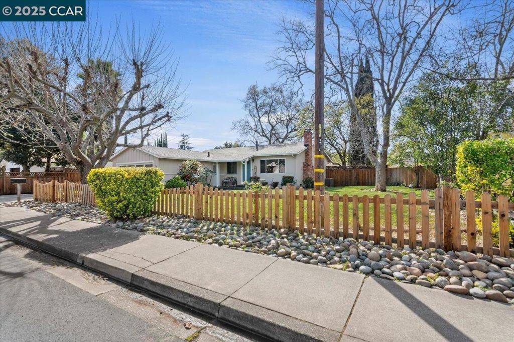 Pleasant Hill, CA 94523,25 Brandon Rd