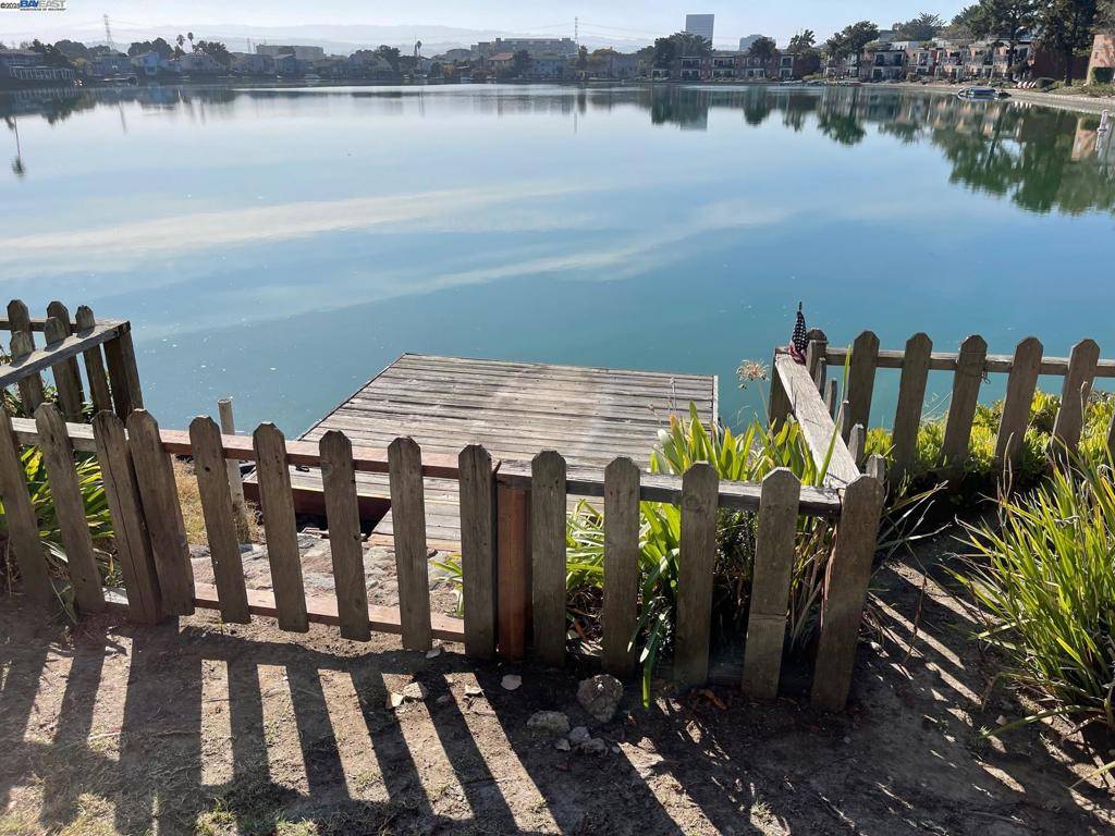 Foster City, CA 94404,706 Widgeon St