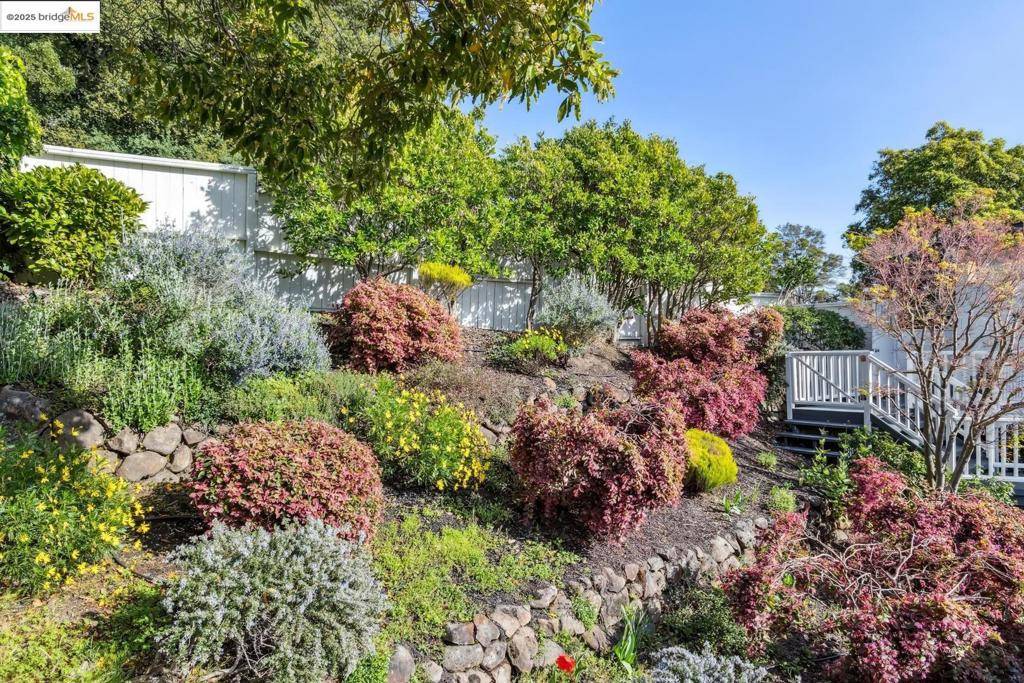 Piedmont, CA 94611,5501 La Salle AVE