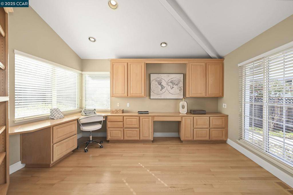 Lafayette, CA 94549,23 Julie Highlands Ct