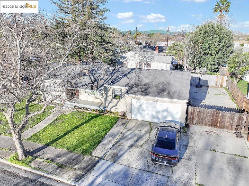 Antioch, CA 94509-3646,21 Russell Drive
