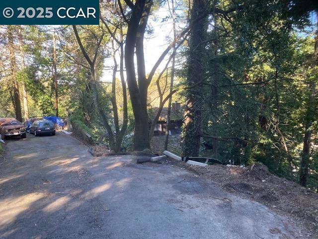 Orinda, CA 94563,Address not disclosed