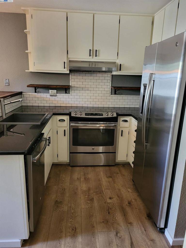 Pleasanton, CA 94566-6813,665 Palomino Dr #D