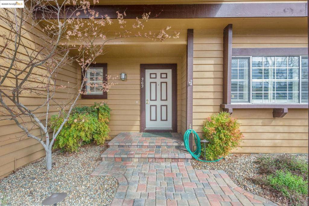 Vacaville, CA 95688,363 Limerick Way