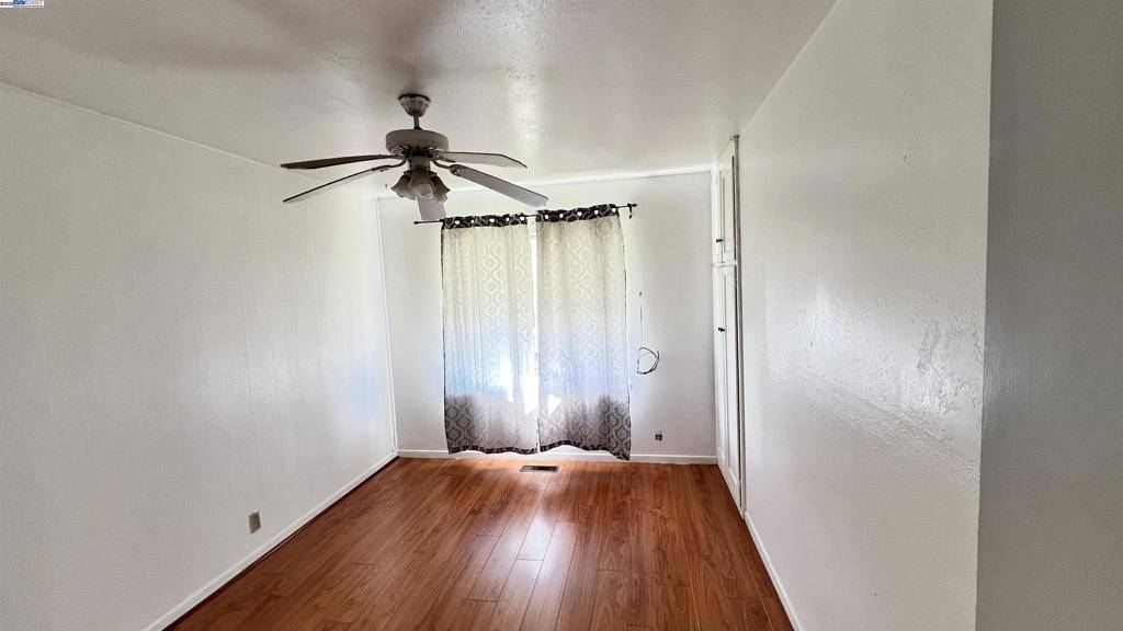 San Leandro, CA 94579,14865 Farnsworth St