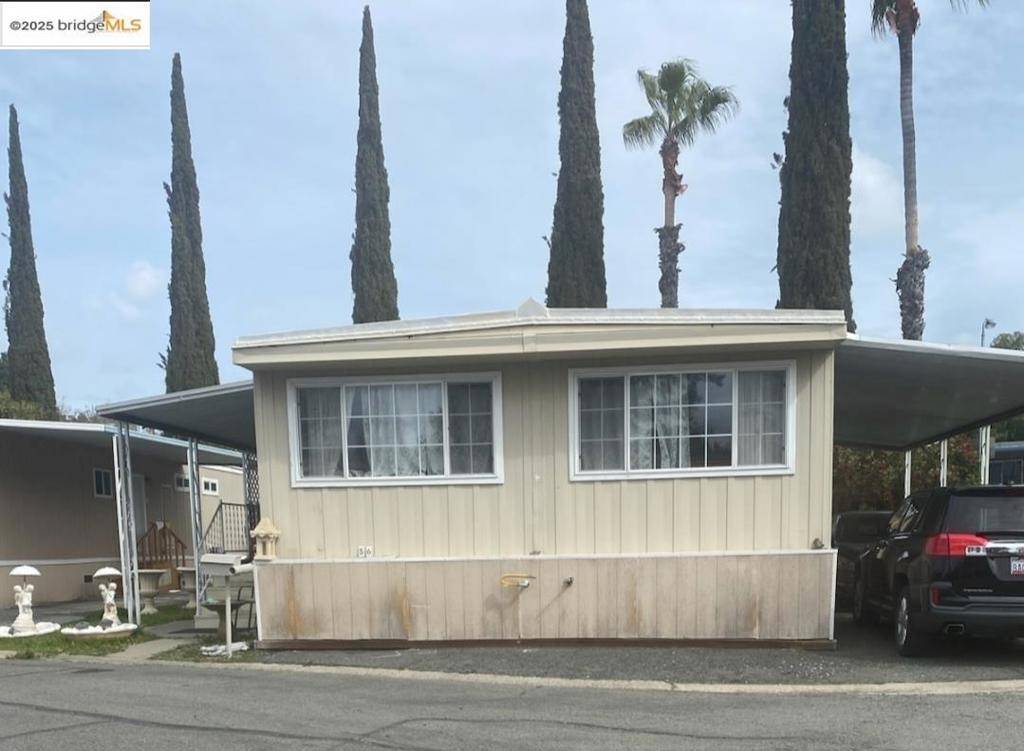 Concord, CA 94518,56 Koch Ln.