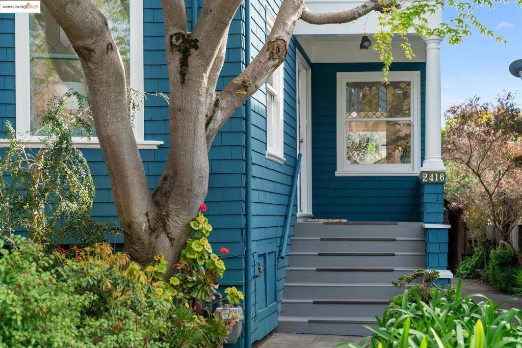 Berkeley, CA 94705,2416 Stuart St