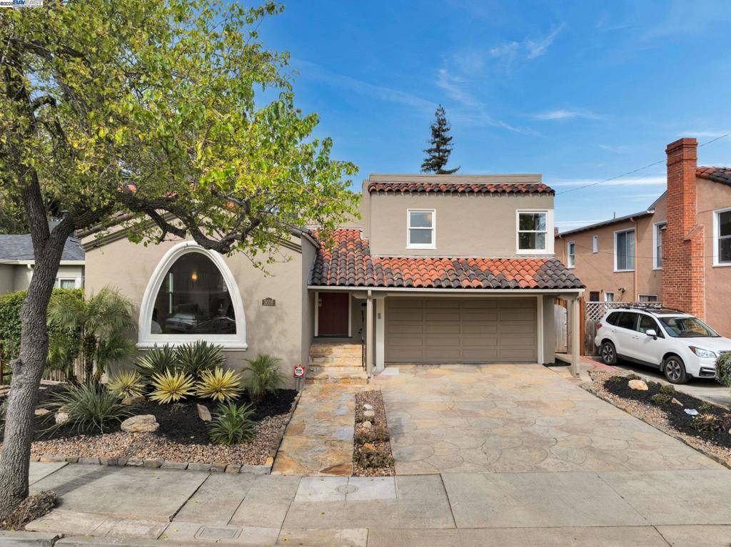 Oakland, CA 94601,3016 Hyde St