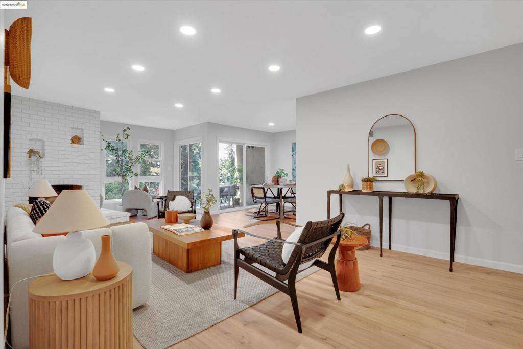Oakland, CA 94610,245 Montecito Ave #306